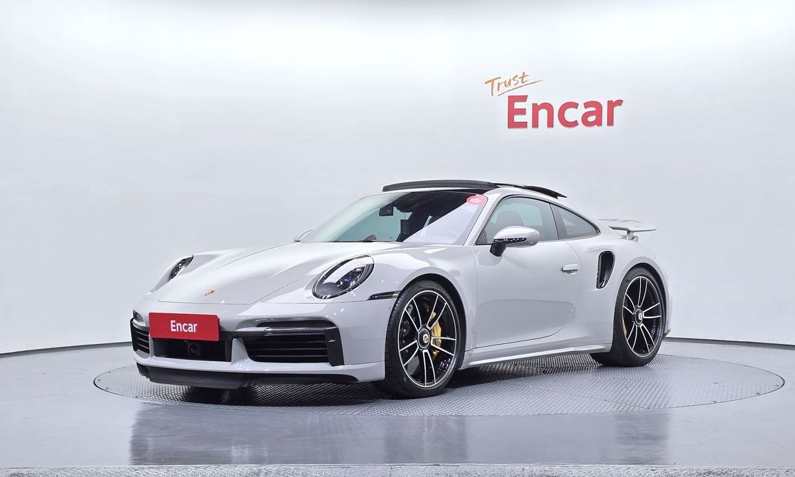 Porsche 911 Turbo S, 2022