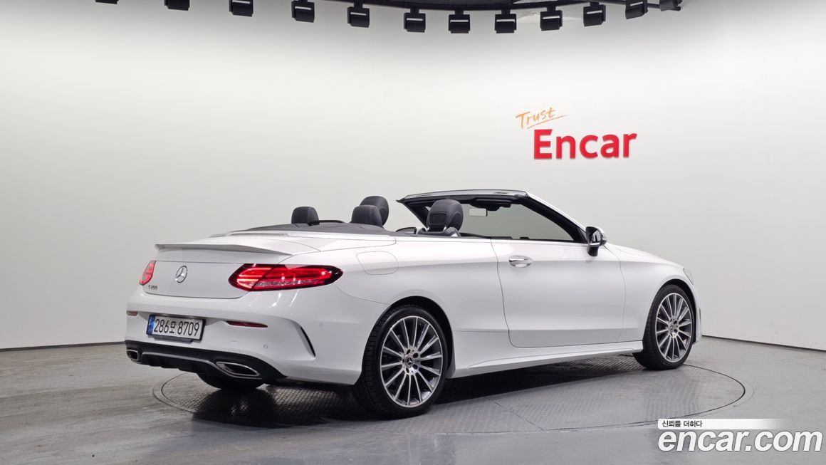 Mercedes-Benz C-Class C200 Cabriolet, 2023