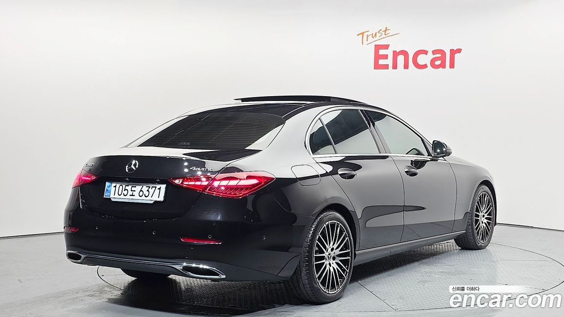 Mercedes-Benz C-Class C300 4MATIC Avantgarde, 2024