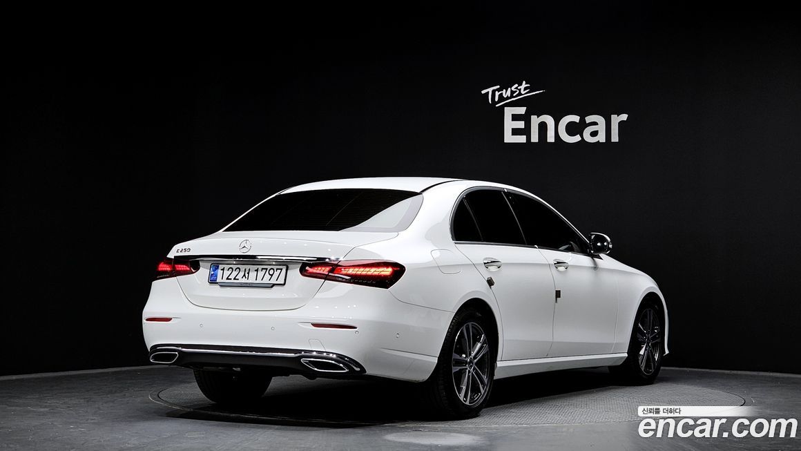 Mercedes-Benz E-Class E250 Avantgarde, 2023