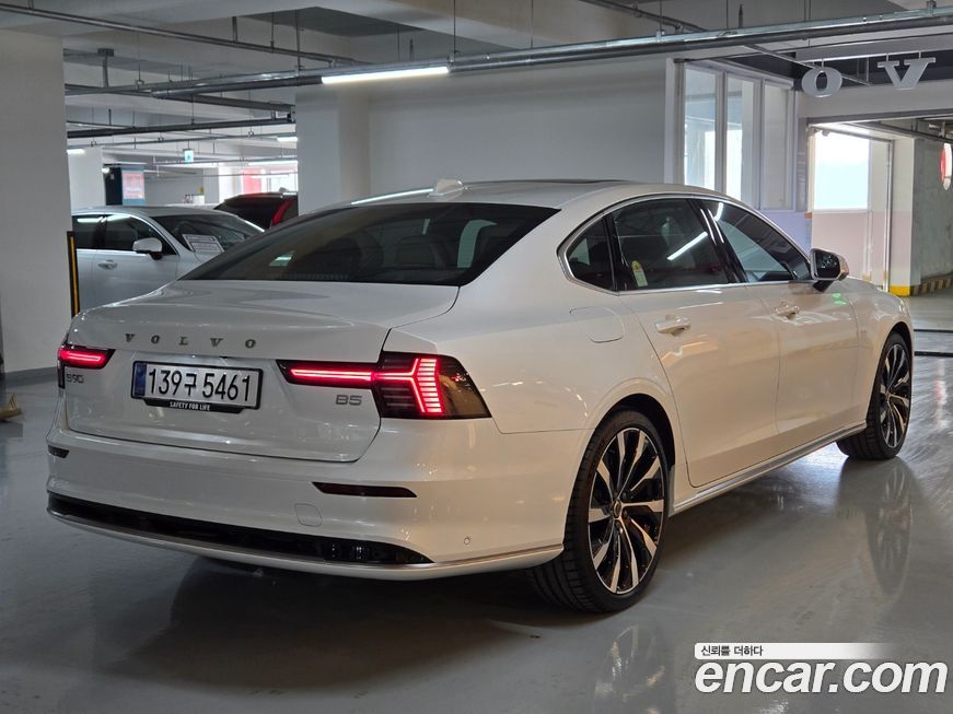 Volvo S90 B5 Ultra Bright, 2026