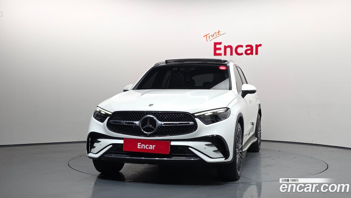 Mercedes-Benz GLC-Class GLC300 4MATIC AMG Line, 2023
