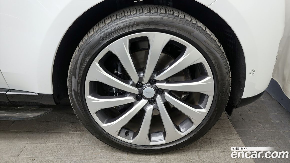 Land Rover Range Rover P530 Autobiography, 2024