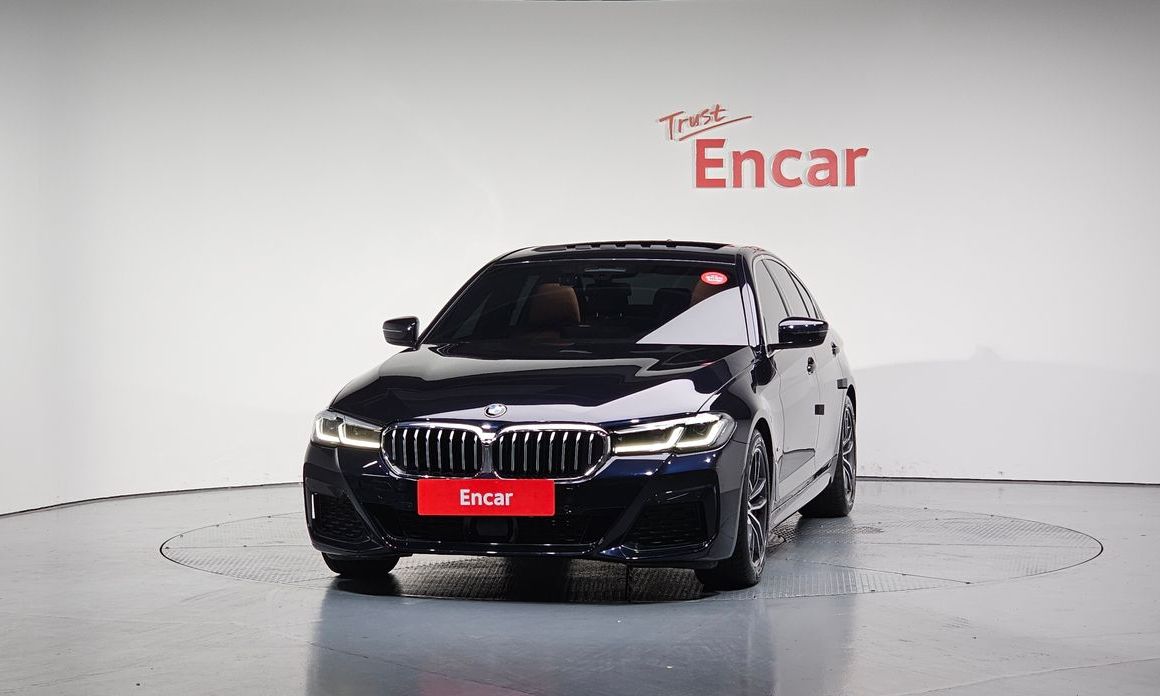 BMW 5-Series 520i M Sport, 2022