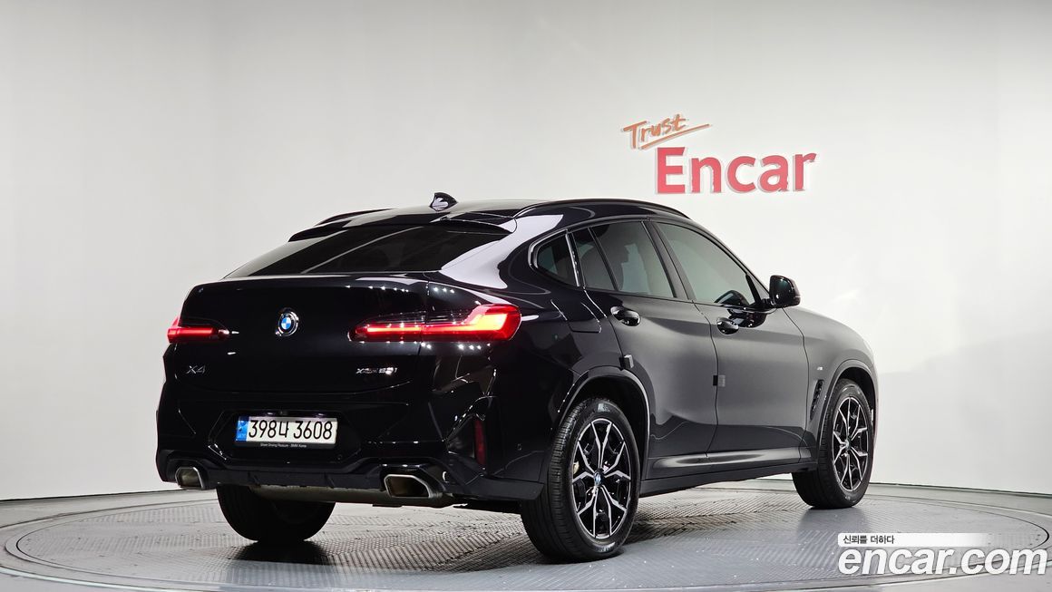 BMW X4 xDrive20i M Sport, 2022