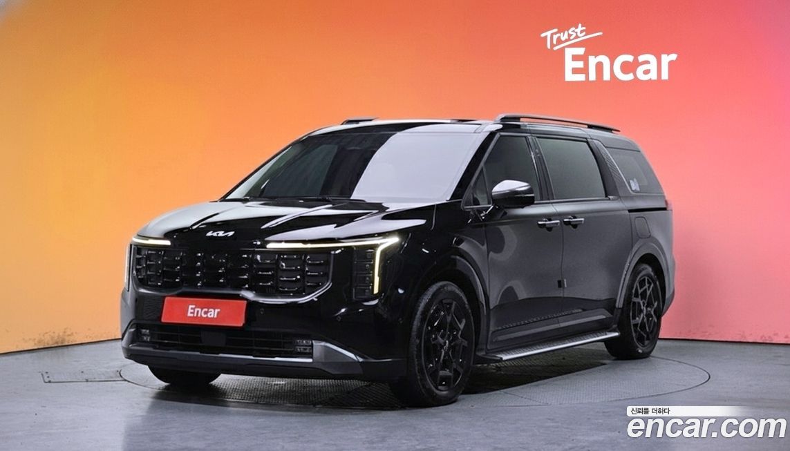 Kia Carnival 7-Seater Gravity, 2024