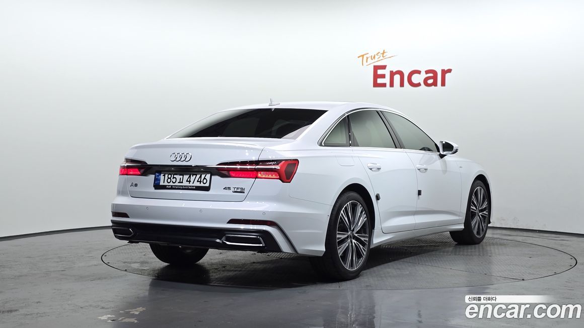 Audi A6 45 TFSI Quattro Premium, 2023