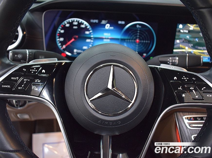 Mercedes-Benz E-Class E250 AMG Line, 2023