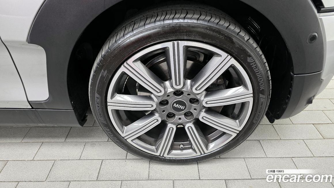 Mini Clubman Classic, 2023