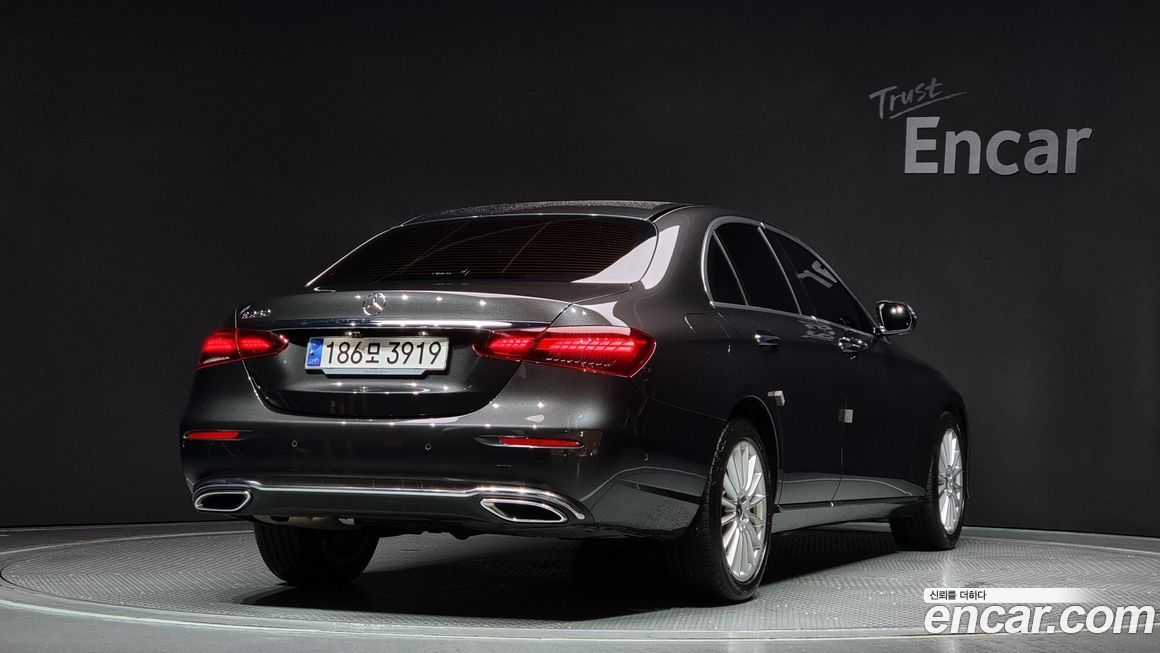 Mercedes-Benz E-Class E250 Exclusive, 2023