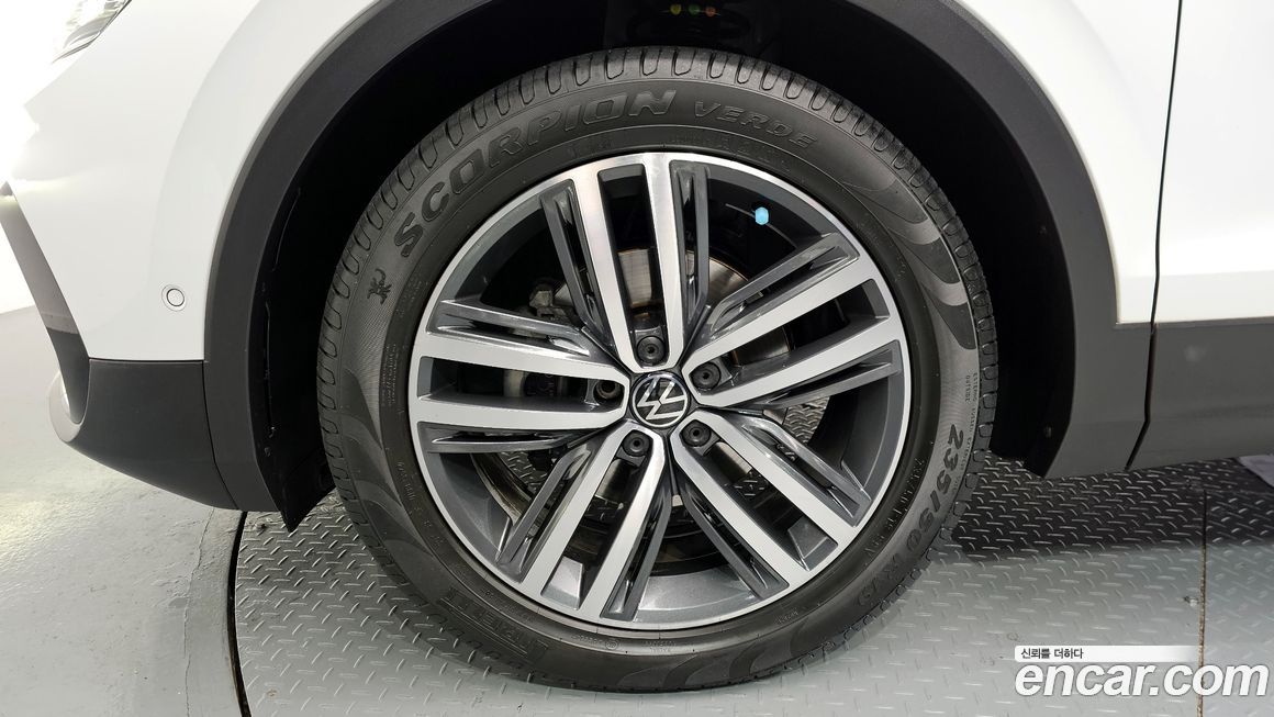 Volkswagen Tiguan 2.0 TDI Prestige, 2023