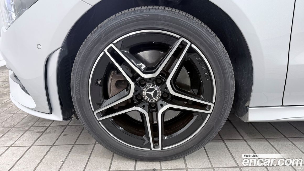 Mercedes-Benz CLA-Class CLA250 4MATIC, 2022