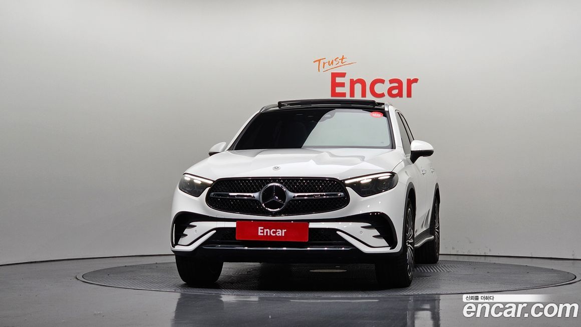 Mercedes-Benz GLC-Class GLC300 4MATIC AMG Line, 2023