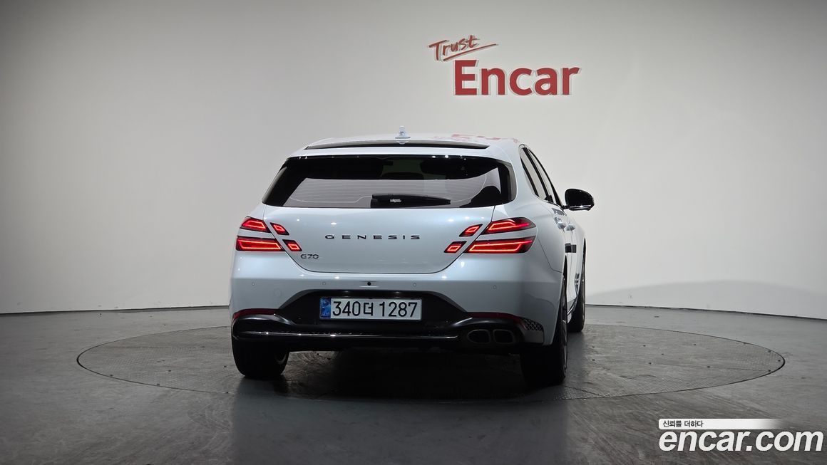 Genesis G70 Gasoline 2.0T 2WD, 2023