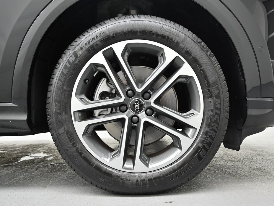 Audi Q5 40 TFSI Quattro Advanced Sportback, 2025