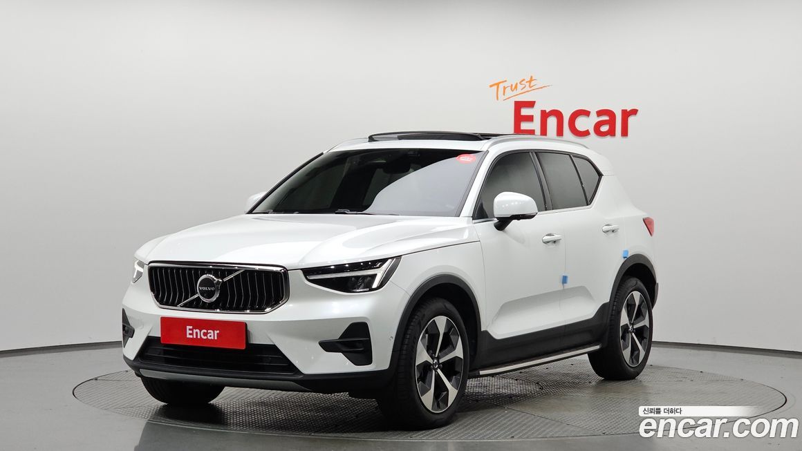 Volvo XC40 B4 Ultimate Bright, 2023