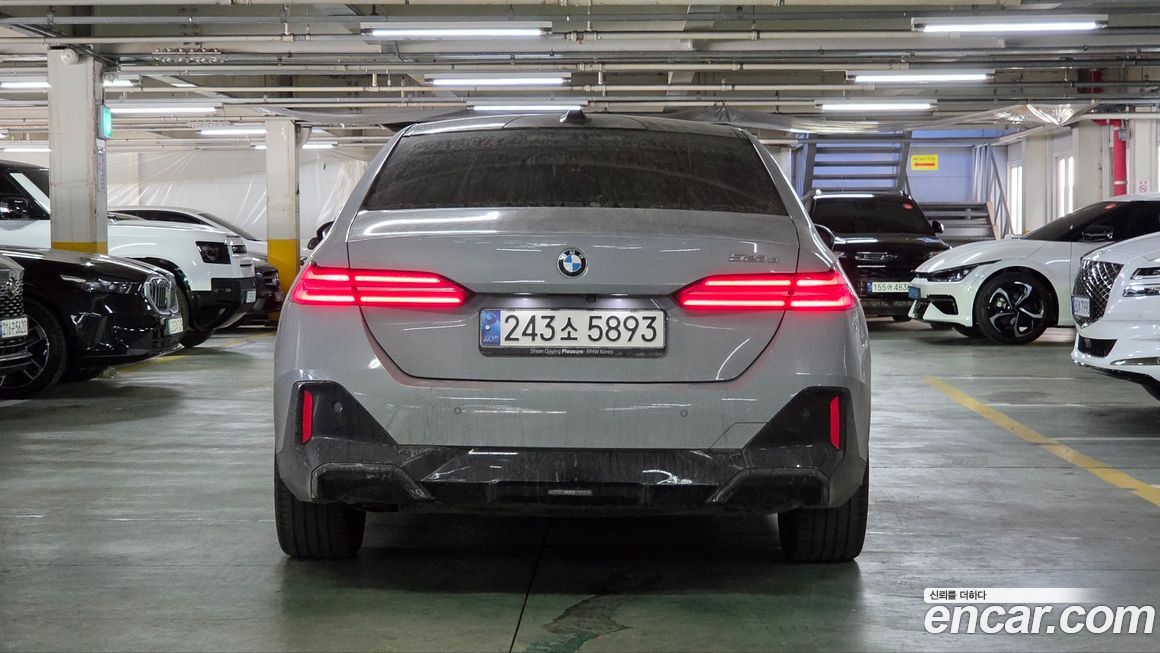 BMW 5-Series 523d M Sport, 2025