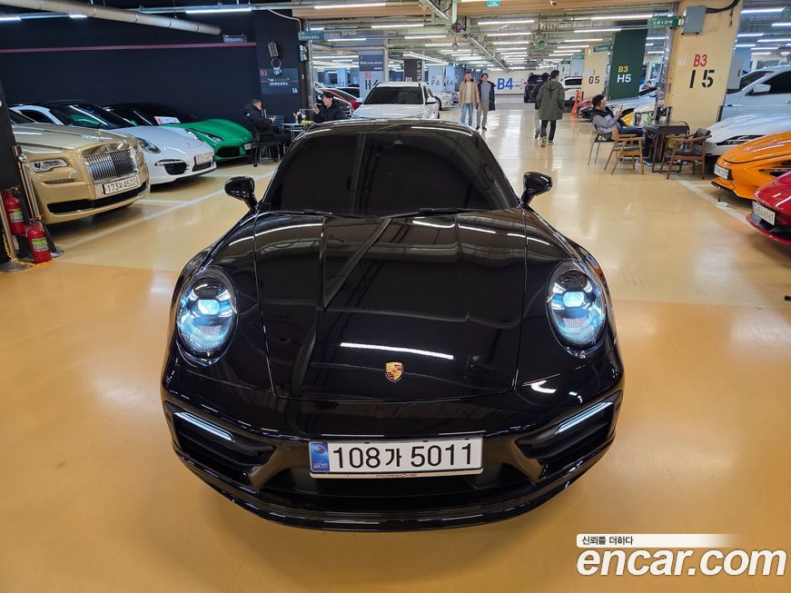 Porsche 911 Carrera S, 2024