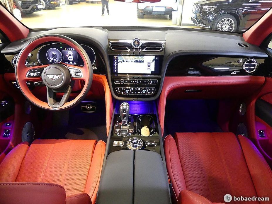 Bentley Bentayga 4.0 V8 S, 2023