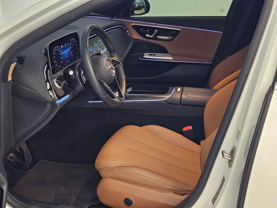 Mercedes-Benz E-Class E200 Avantgarde, 2024