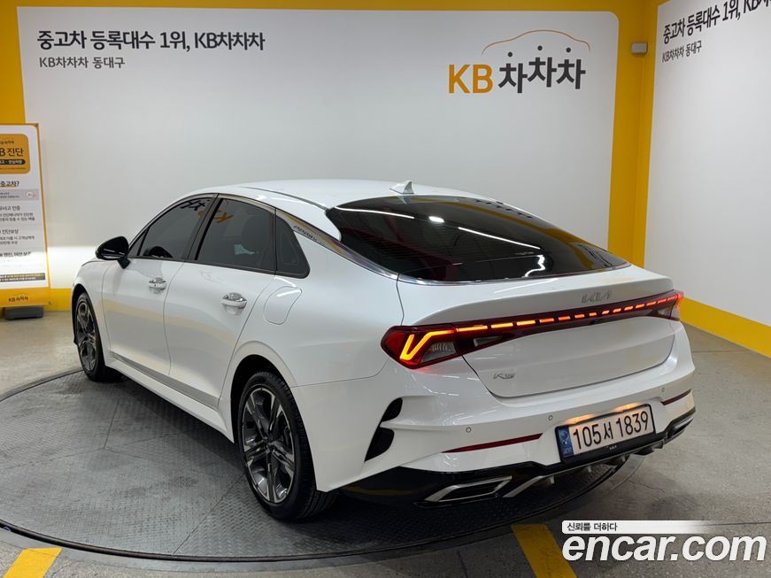 Kia K5 2.0, 2022