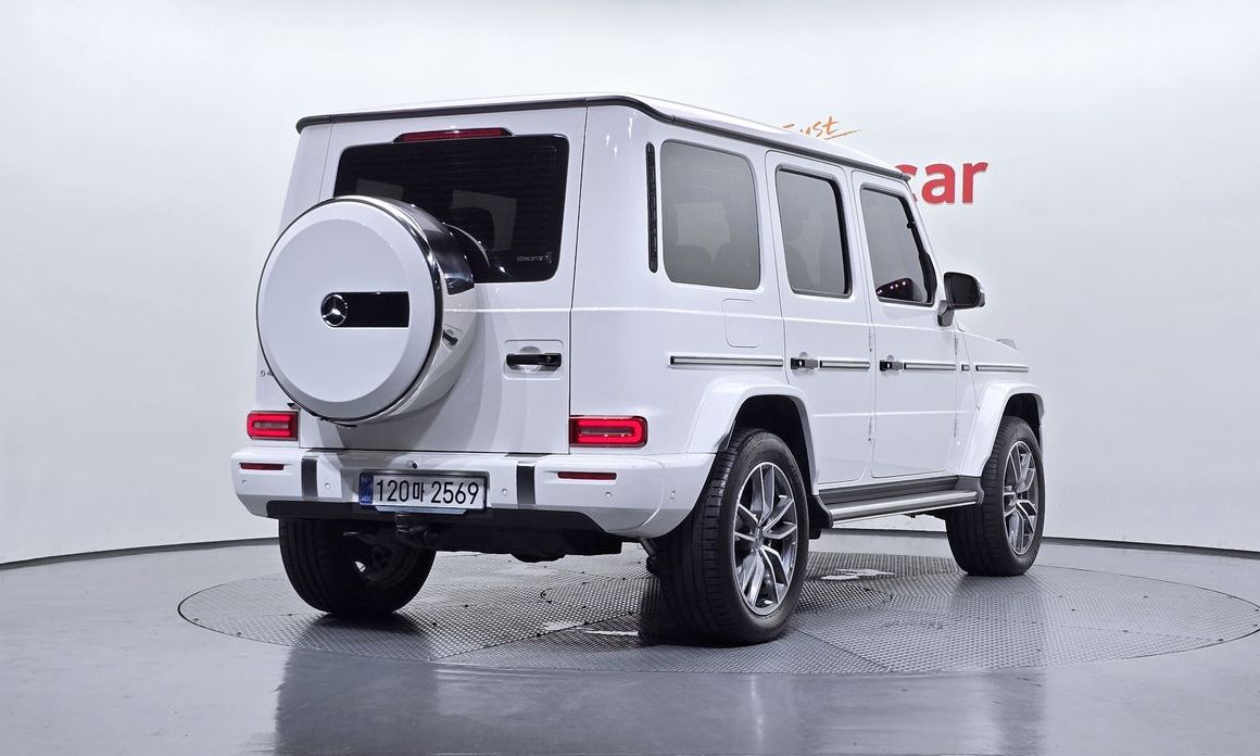 Mercedes-Benz G-Class G450d, 2025