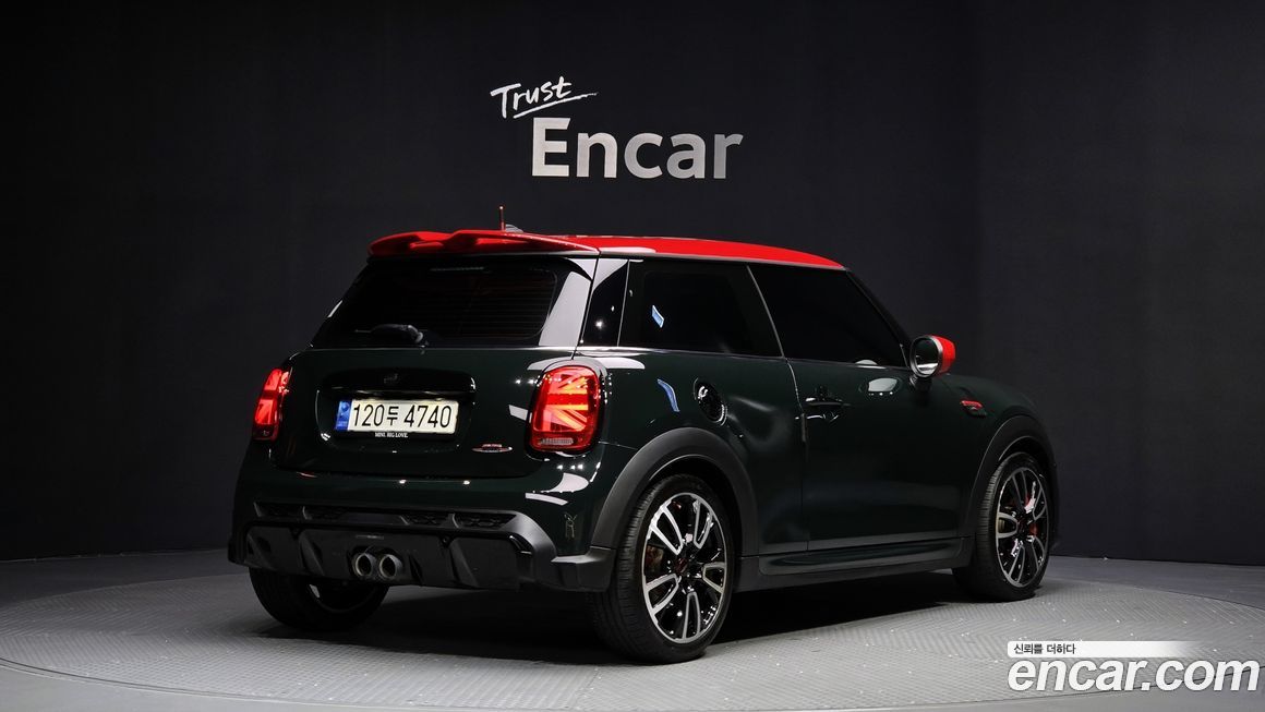 Mini Cooper JCW, 2023
