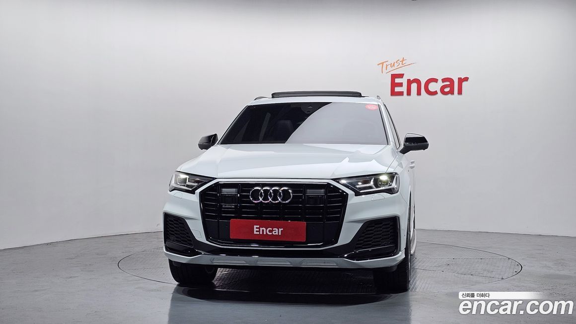 Audi Q7 55 TFSI Quattro Premium, 2022