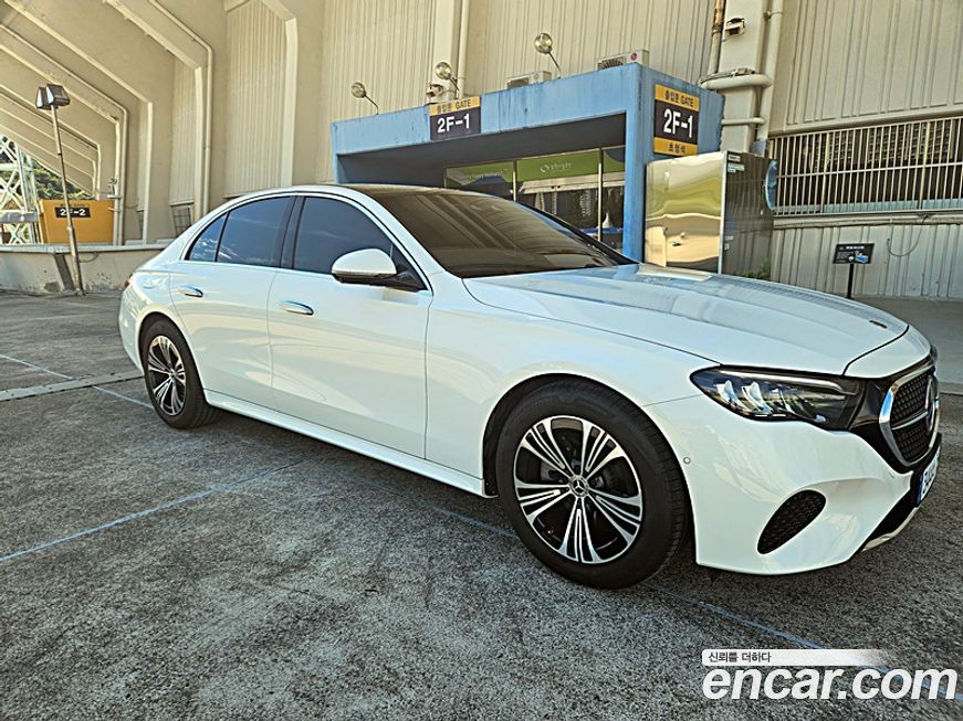 Mercedes-Benz E-Class E200 Avantgarde, 2025