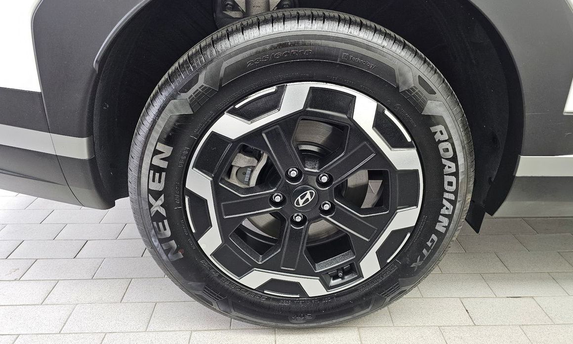 Hyundai Santafe Gasoline 2.5T 2WD, 2024