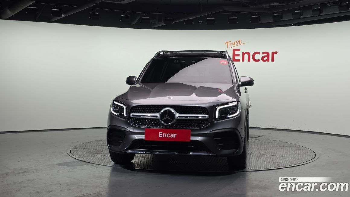 Mercedes-Benz GLB-Class GLB250 4MATIC, 2023