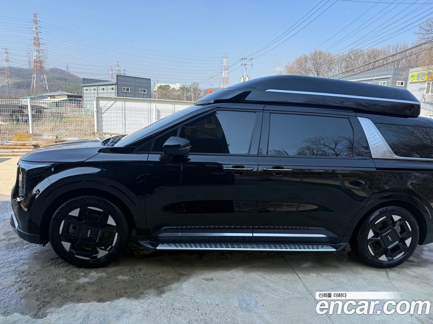 Kia Carnival 9-Seater Hi Limousine, 2025