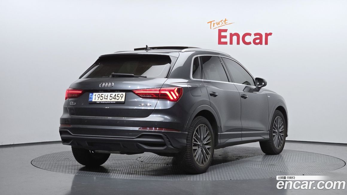 Audi Q3 35 TDI Premium, 2023