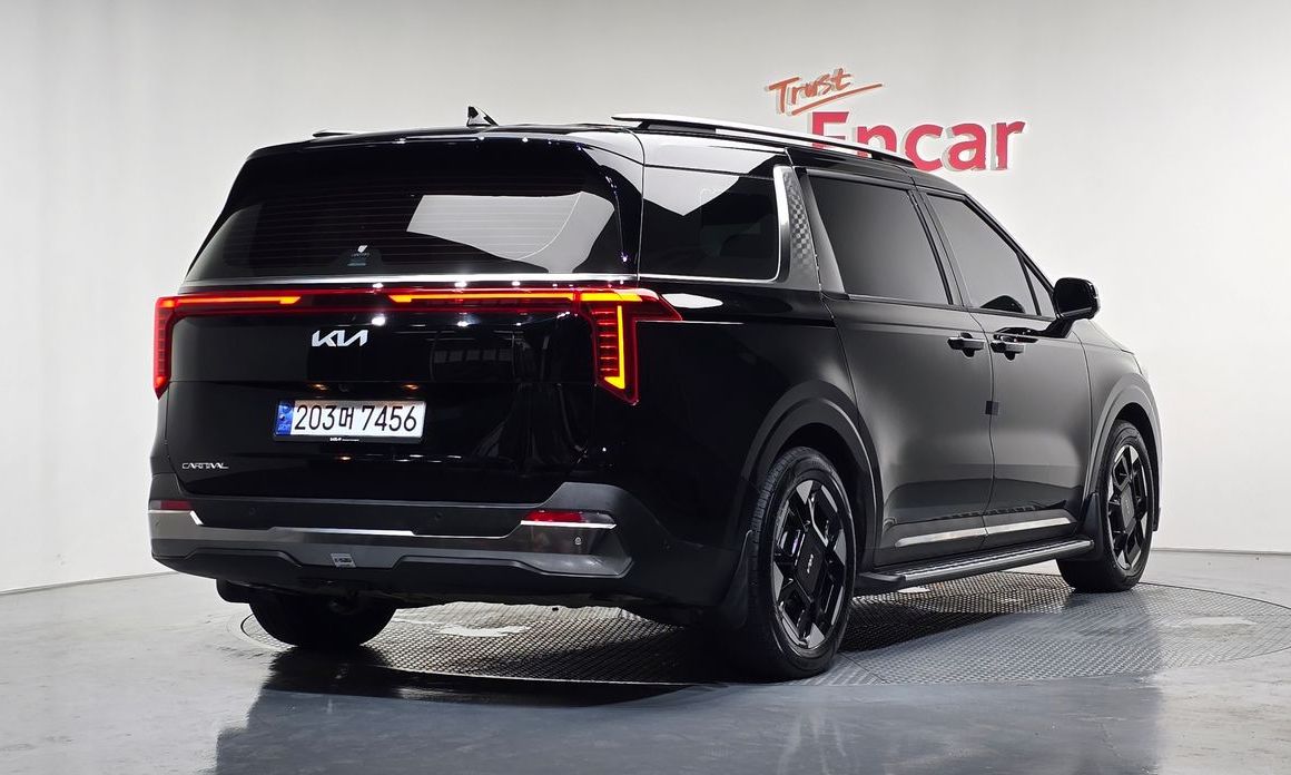 Kia Carnival 9-Seater Noblesse, 2024