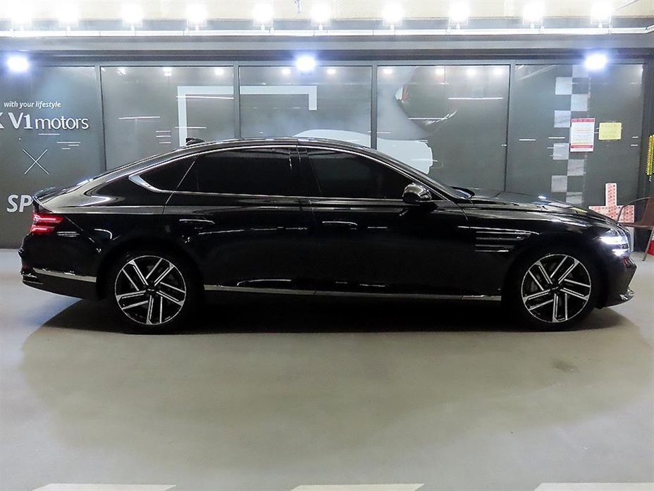 Genesis G80 Gasoline 2.5 Turbo AWD, 2025