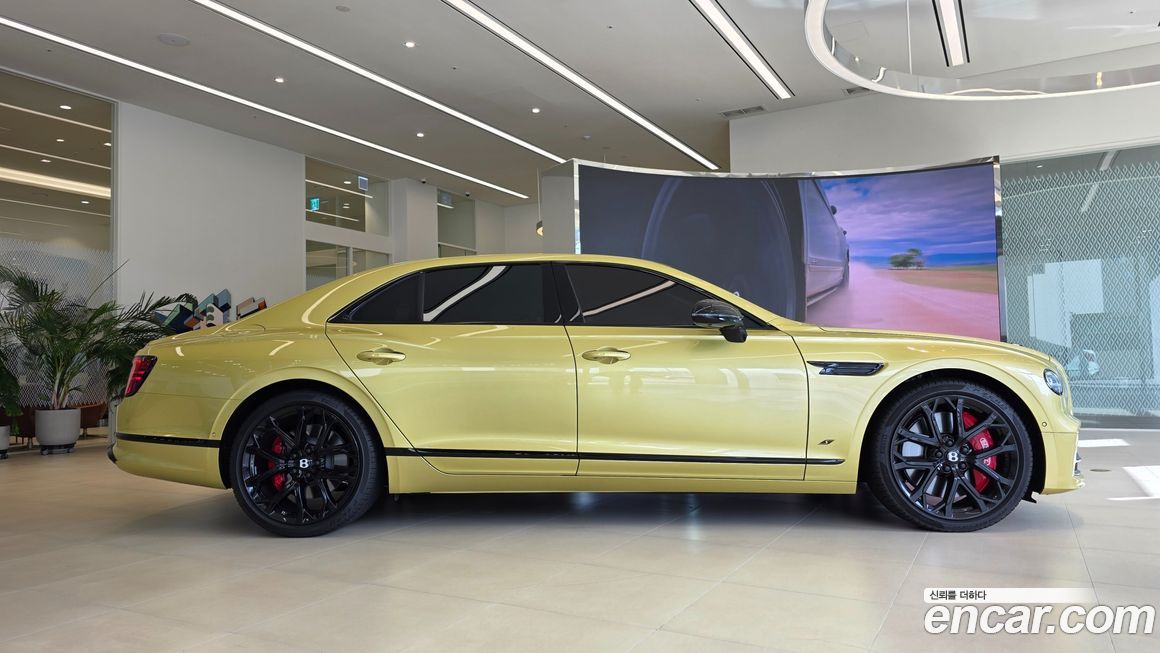 Bentley Flying Spur 4.0 S, 2024