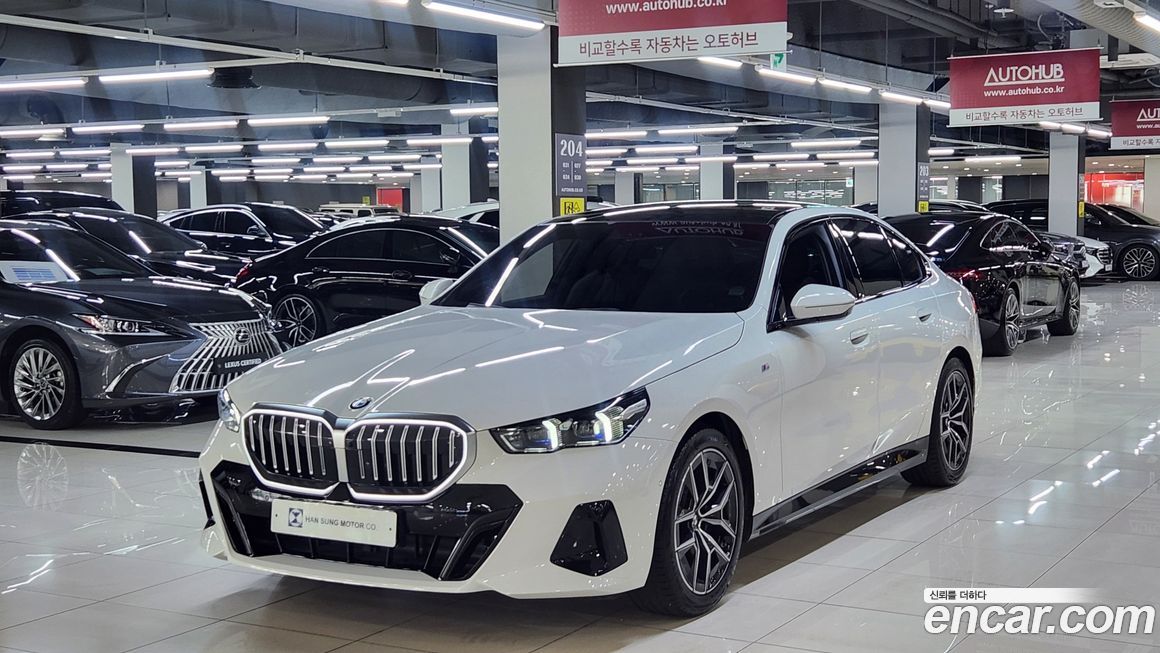 BMW 5-Series 520i M Sport, 2024