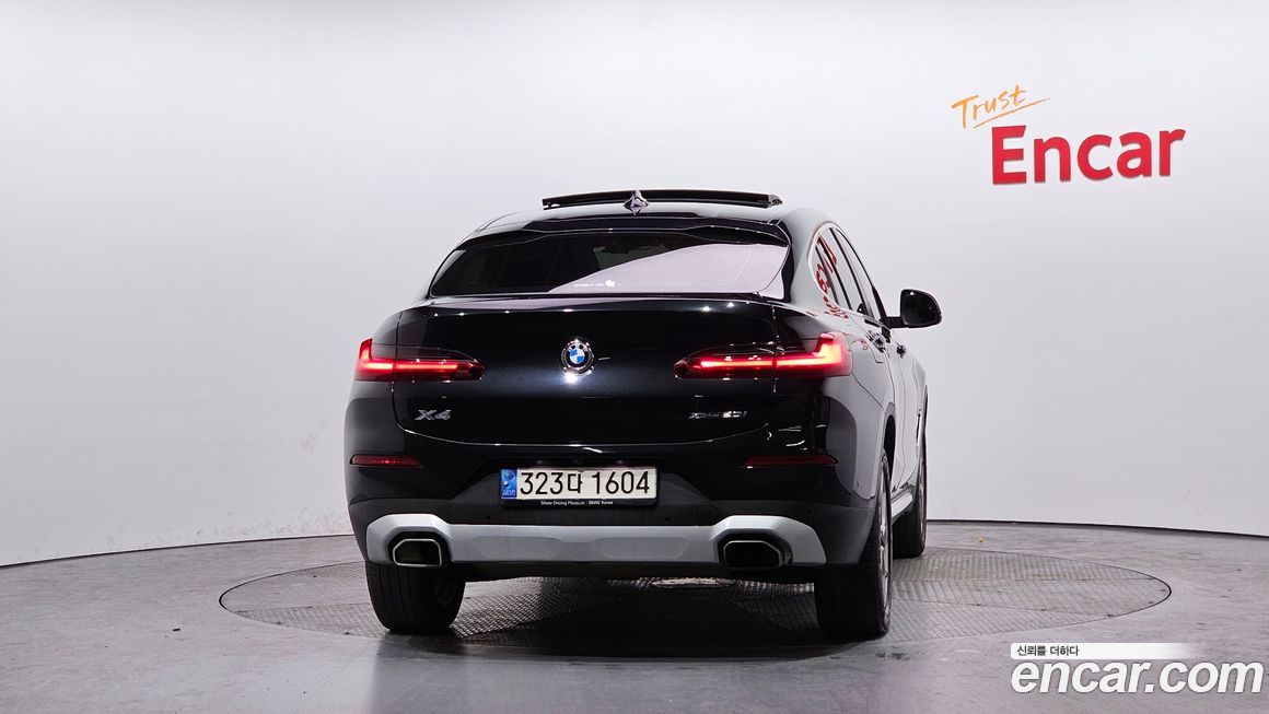 BMW X4 xDrive20i xLine, 2022