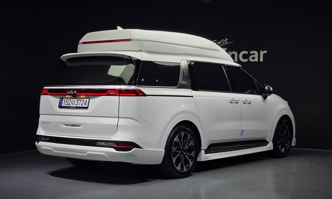 Kia Carnival 9-Seater Hi-Limousine(Special Vehicle), 2023