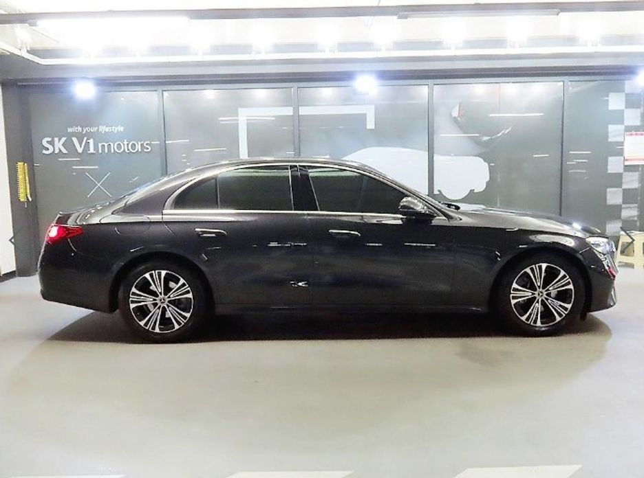 Mercedes-Benz E-Class E200 Avantgarde, 2024