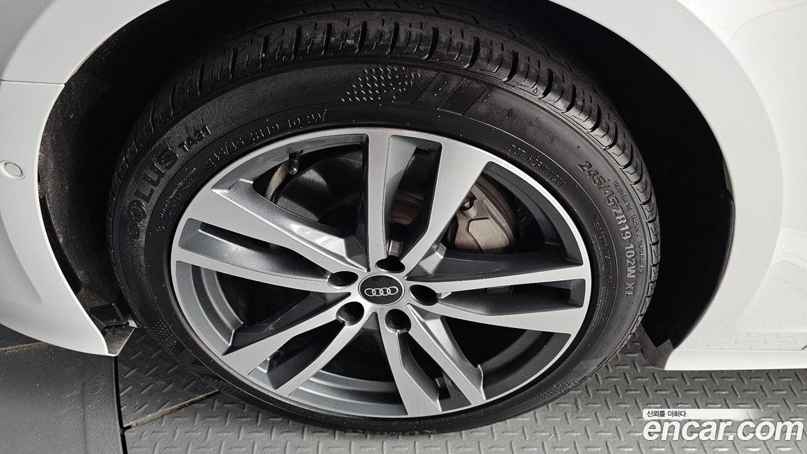 Audi A6 45 TFSI Quattro Premium, 2022