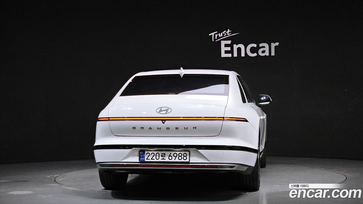 Hyundai Grandeur 2,5 Gasoline 2WD, 2023