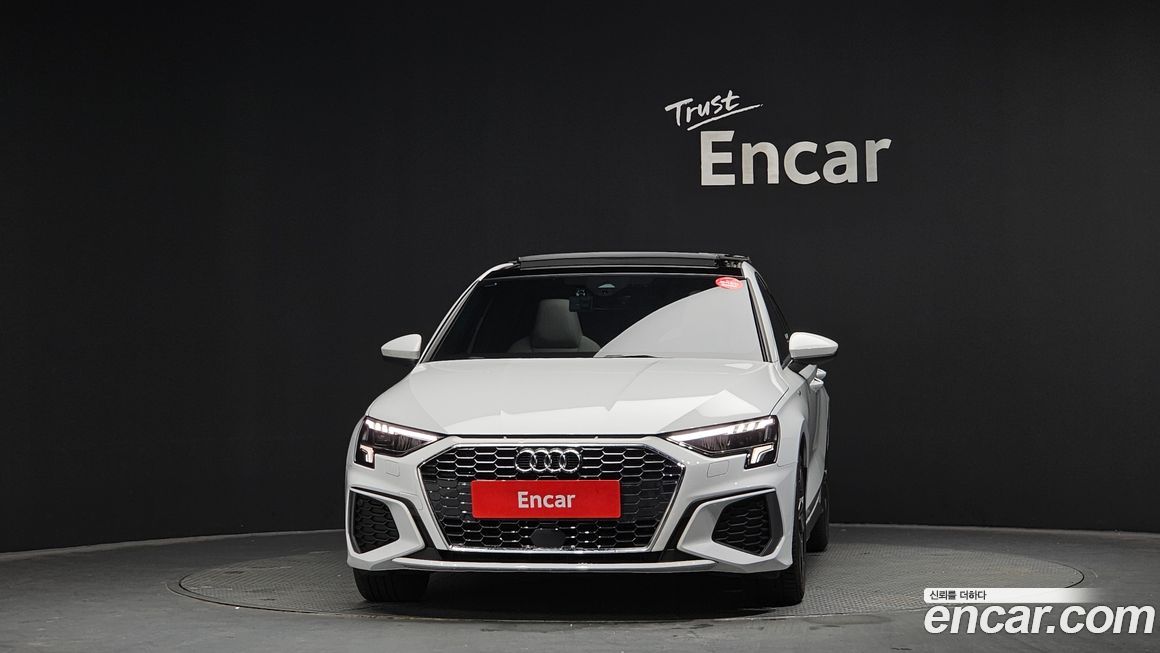 Audi A3 40 TFSI Premium, 2023