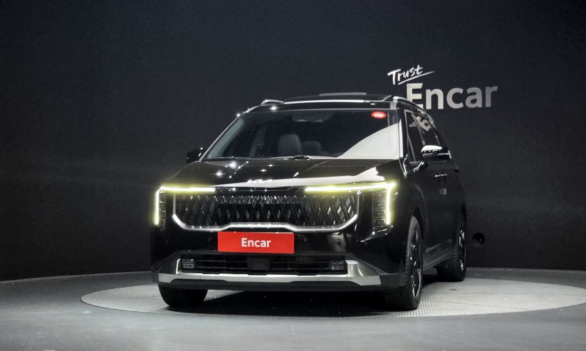 Kia Carnival 9-Seater Noblesse, 2024