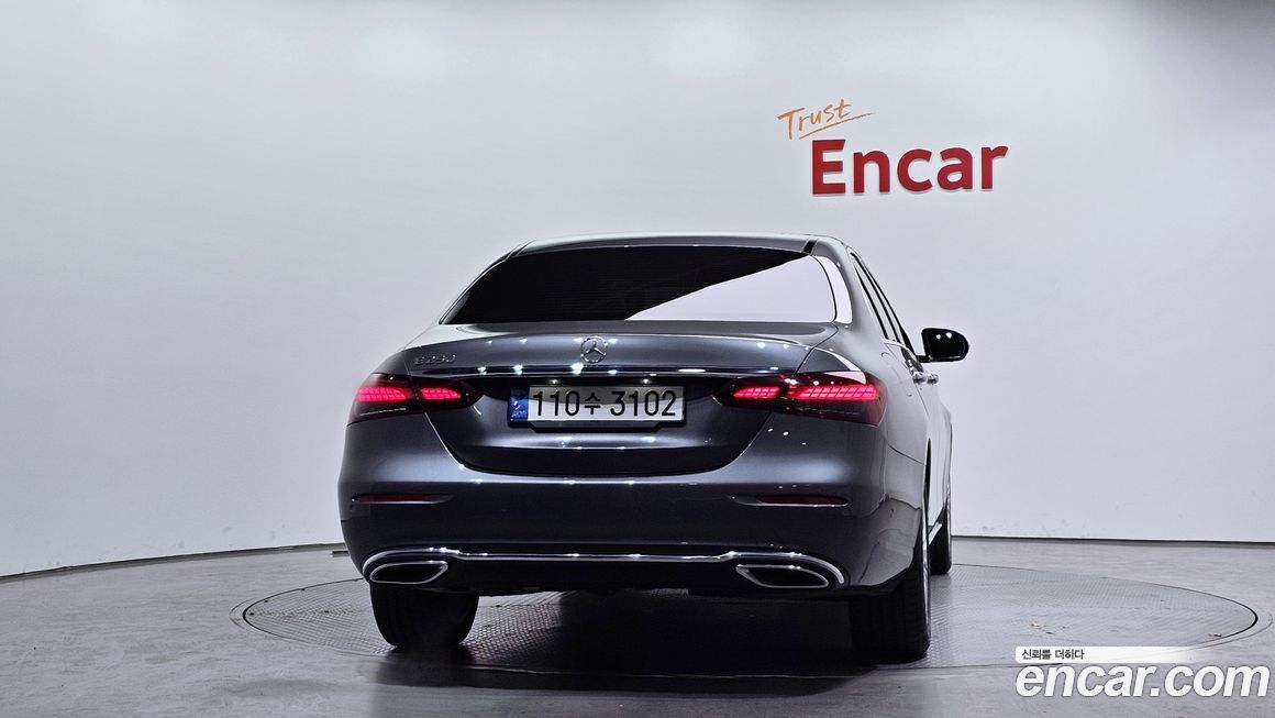 Mercedes-Benz E-Class E250 Exclusive, 2022