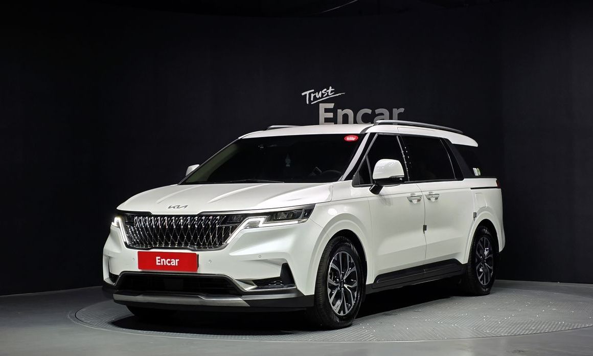 Kia Carnival 11-Seater Signature, 2023