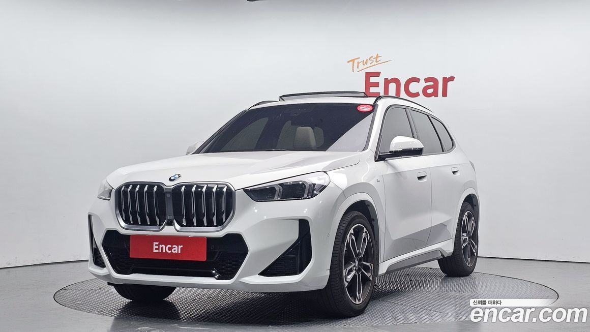 BMW X1 xDrive 20i M Sport, 2024