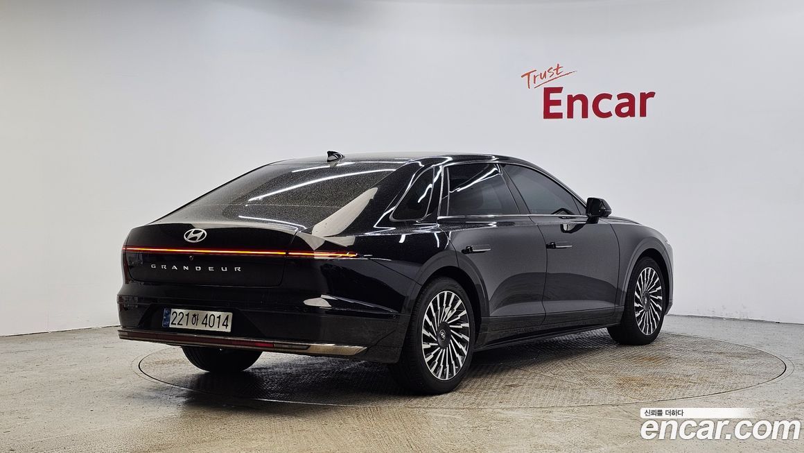 Hyundai Grandeur 2,5 Gasoline 2WD, 2024