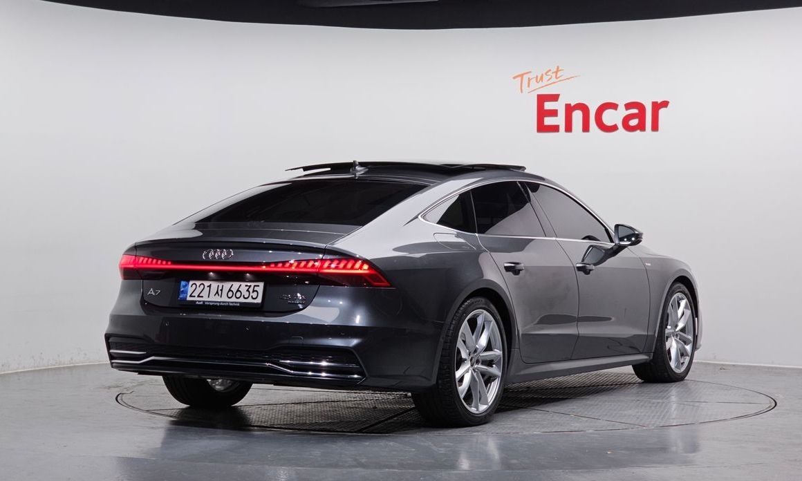 Audi A7 45 TDI Quattro Premium, 2022