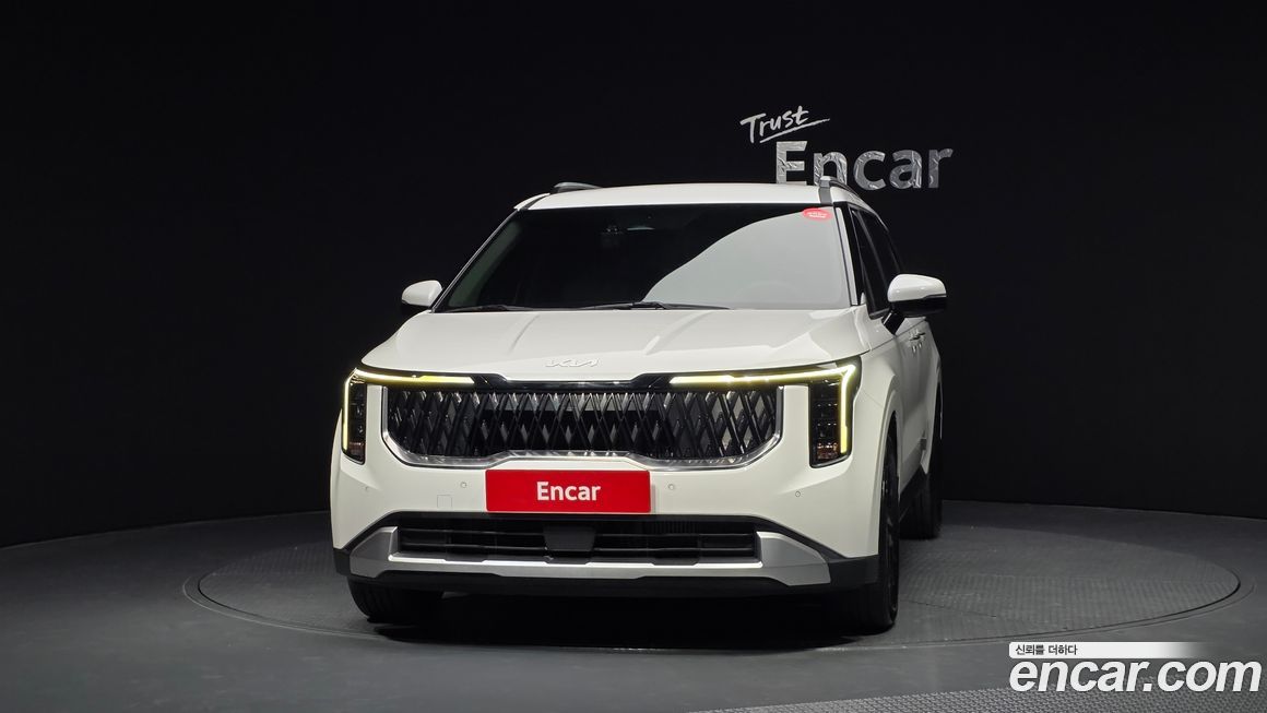 Kia Carnival 9-Seater Prestige, 2024